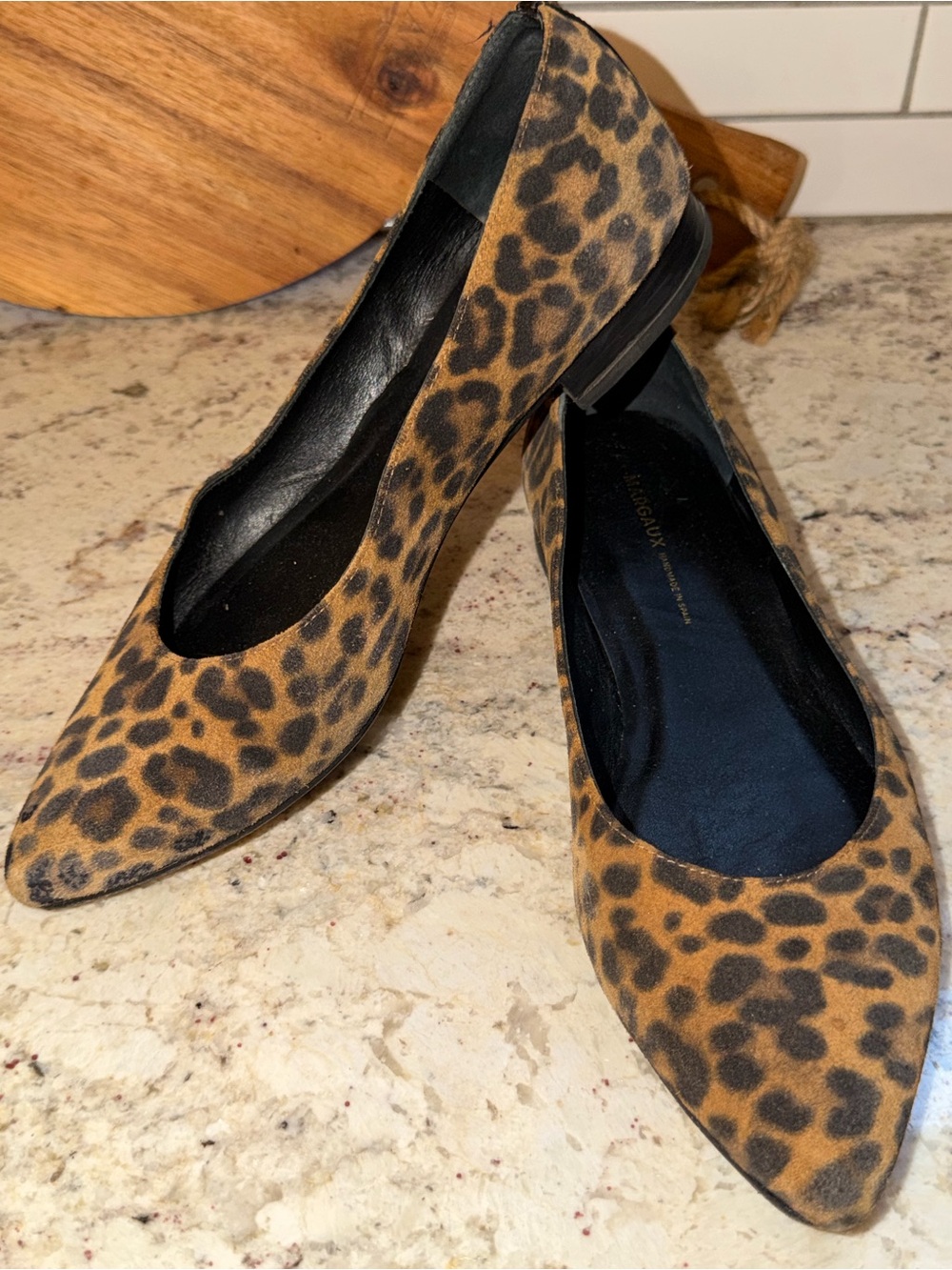 Margaux Leopard-Print Pointed Toe Flats - Tan & Black GUC 39W 8.5-9W